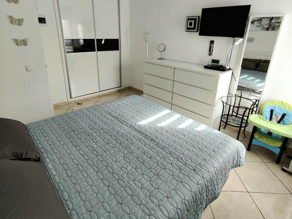 Minerva 1-Bedroom Close To The Beach Park Etc Бенальмадена Екстер'єр фото